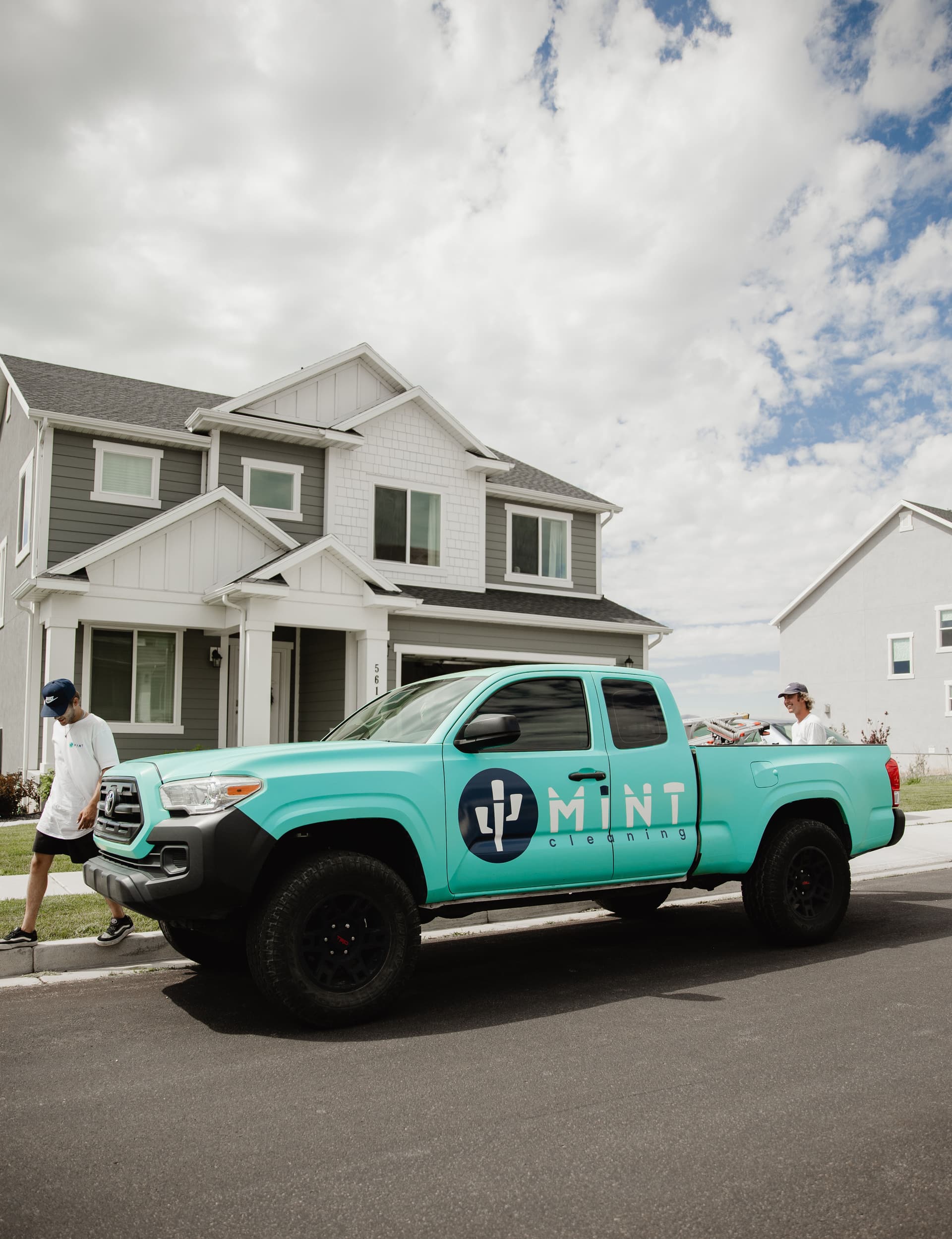 Blog post More Than Clean Windows: The Mint Window Cleaning Experience Utah Homeowners Love image