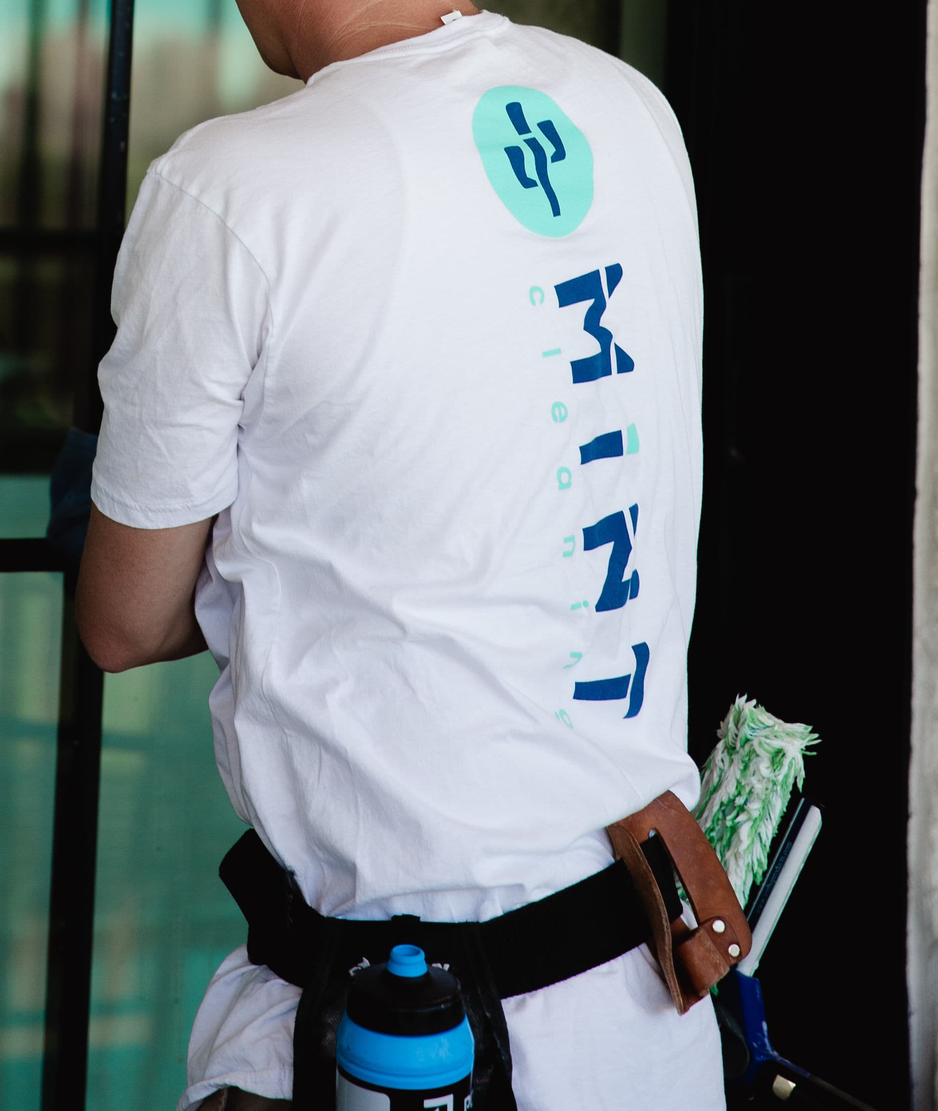 Blog post 5 Reasons Why Your Home Needs Professional Window Cleaning Twice a Year image